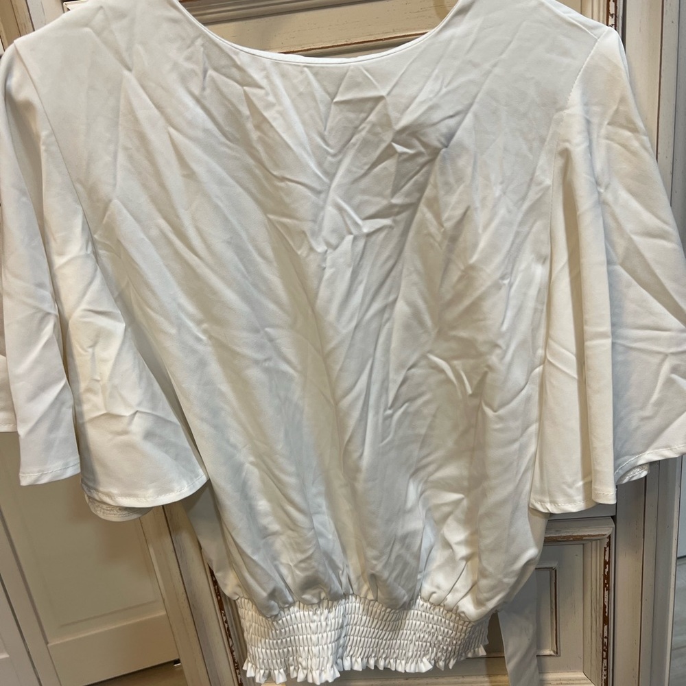Trovaré women’s Blouse Size Medium